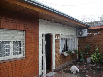 Casa - Claypole