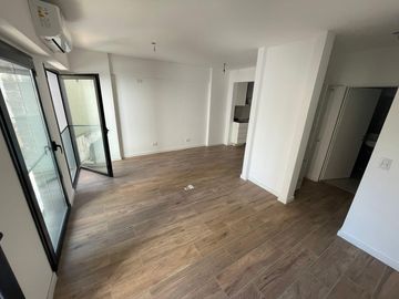 Monoambiente con balcón - Venta con Renta - Esmeralda Suite