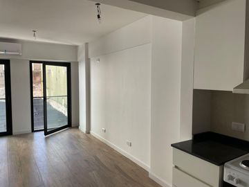 Monoambiente con balcón - Venta con Renta - Esmeralda Suite