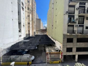 Monoambiente con balcón - Venta con Renta - Esmeralda Suite