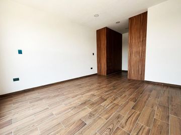 Casas en venta en ALTAMIRA Residencial, a unos metros de la Radial con 3 recámaras y Roof Garden