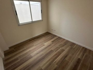 VENTA DEPARTAMENTO, 3 AMB CON BALC Y PATIO