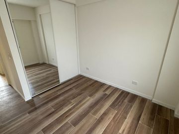 VENTA DEPARTAMENTO, 3 AMB CON BALC Y PATIO