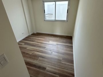 VENTA DEPARTAMENTO, 3 AMB CON BALC Y PATIO