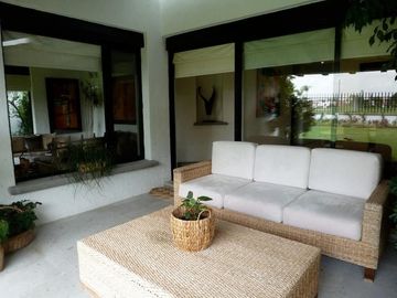 CASA EN VENTA EN VILLAS DEL MESÓN