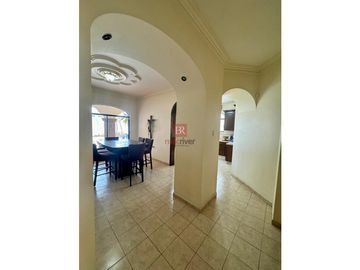 CASA EN VENTA EN COL. ZONA NORTE. CD. OBREGÓN, SONORA