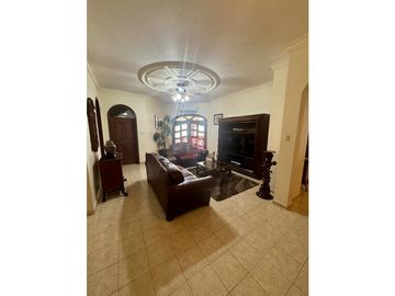 CASA EN VENTA EN COL. ZONA NORTE. CD. OBREGÓN, SONORA