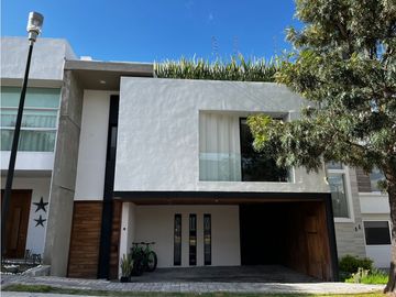 Casa En Venta Parque Santo Domingo Lomas De Angelopolis