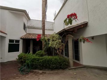 Casas En Venta En Conjunto Privado Por Galerias Serdán
