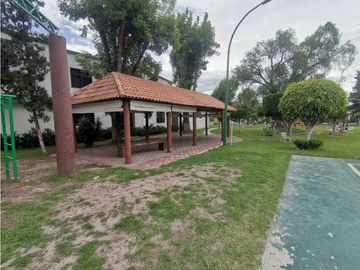 Casa En Venta Dentro De Fraccionamiento En Boulevard San Felipe