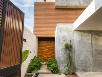 CASA EN VENTA EN MÉRIDA, TEMOZÓN NORTE RESIDENCIA DE LUJO