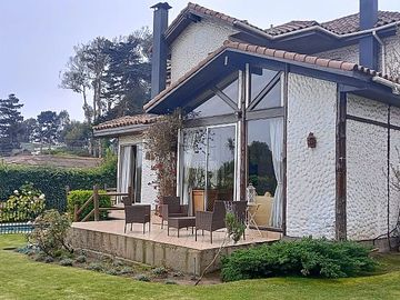 FOCOLARE PROPIEDADES VENDE ACOGEDORA CASA