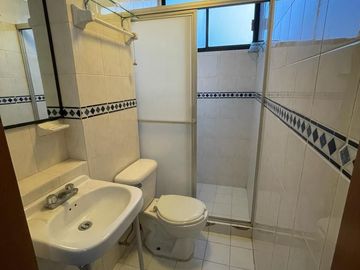 Departamento Único junto a Plaza La Cúspide - $3.7M