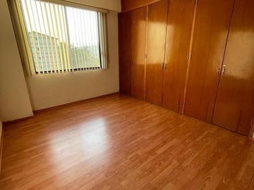 Departamento Único junto a Plaza La Cúspide - $3.7M