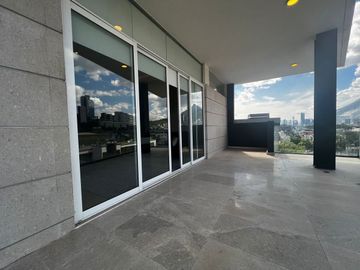 Pent House en Torre Boutique Contemporánea - Santa Engracia