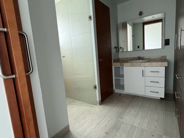 CASA HM PRIVADA ALTO LAGO