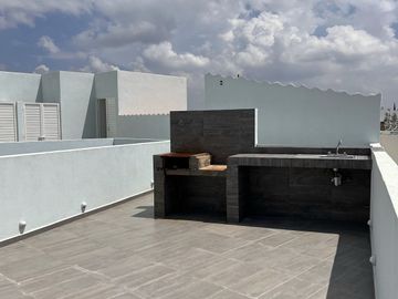 CASA HM PRIVADA ALTO LAGO