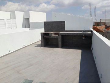 CASA HM PRIVADA ALTO LAGO