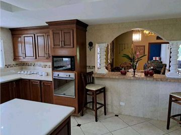 VENTA DE CASA EN EL VALLE, UNICA OPORTUNIDAD, NO PARA TODOS