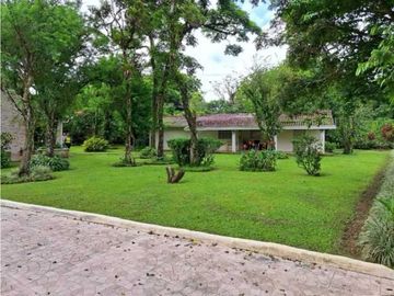 VENTA DE CASA EN EL VALLE, UNICA OPORTUNIDAD, NO PARA TODOS