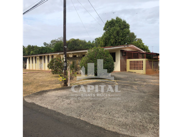 CASA EN VENTA / CHITRE - EL VIGIA / UBICACIÓN CÉNTRICA