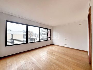 Departamento en Venta en Club de Golf Los Leones