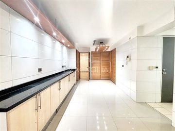 Departamento en Venta en Club de Golf Los Leones