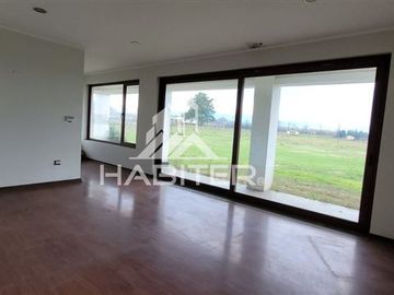 Casa en Venta en El Guindo, Parcela 5 Romeral.