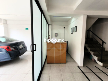 Edificio en venta en Magisterial Vista Bella