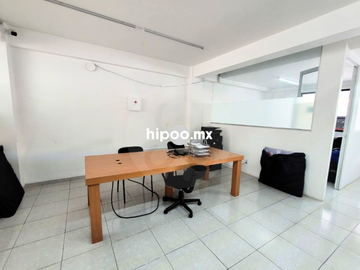 Edificio en venta en Magisterial Vista Bella