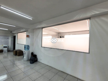 Edificio en venta en Magisterial Vista Bella