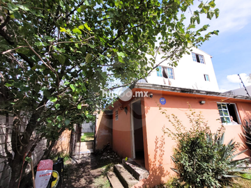 Casa en venta en CacalomacAn Centro