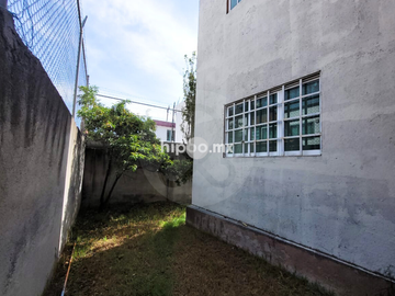 Casa en venta en CacalomacAn Centro