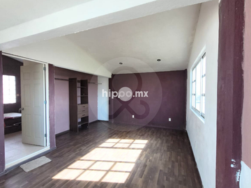 Casa en venta en CacalomacAn Centro