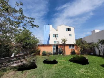Casa en venta en CacalomacAn Centro