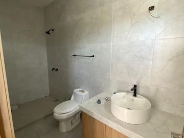SE VENDE CASA CERCA DE COMALA, ZONA NORTE VILLA DE ALVAREZ.