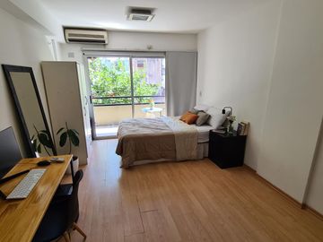 Departamento de 1 ambiente en Venta en V.crespo