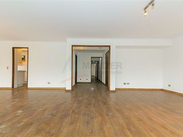 Departamento en Venta en El Golf