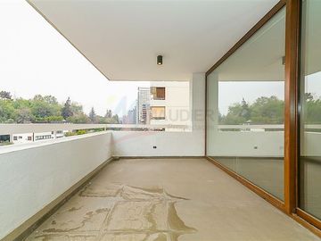 Departamento en Venta en El Golf