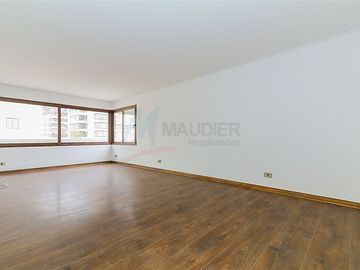 Departamento en Venta en El Golf
