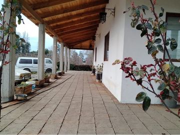 Exclusiva Casa en Parcela en Molina, Curicó.