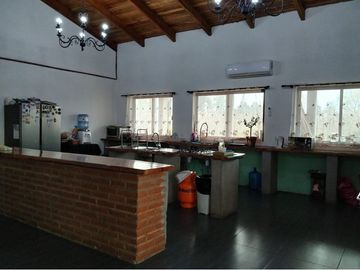 Exclusiva Casa en Parcela en Molina, Curicó.