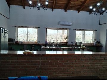 Exclusiva Casa en Parcela en Molina, Curicó.