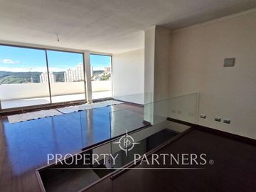 Gran departamento duplex con sala de estar en Jardín del Mar, Maravillosa vista.