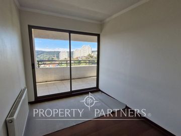 Gran departamento duplex con sala de estar en Jardín del Mar, Maravillosa vista.