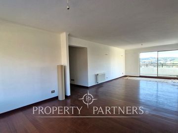 Departamento duplex en Jardin del Mar, amplios espacios.
