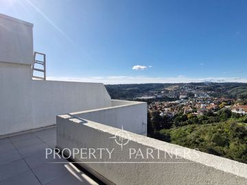 Departamento duplex en Jardin del Mar, amplios espacios.