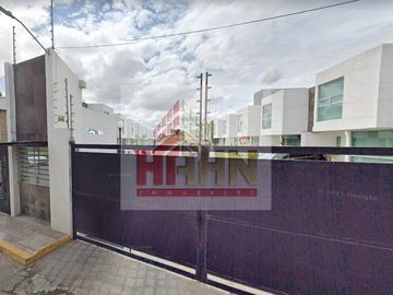 LOMAS DE TARANGO, VENTA DE CASA, CUAUTLANCINGO, PUEBLA.