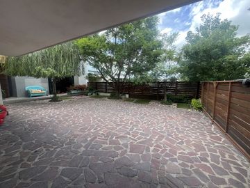 CASA EN VENTA EN EL COUNTRY CLUB GRAN JARDIN LEÓN GUANAJUATO