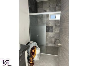 CASA MODERNA AL SUR DE CUERNAVACA